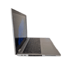 Dell Latitude 5520 | 15,6″ FHD | I5 | 8GB | 256GB SSD | Grade A - set fra venstre side