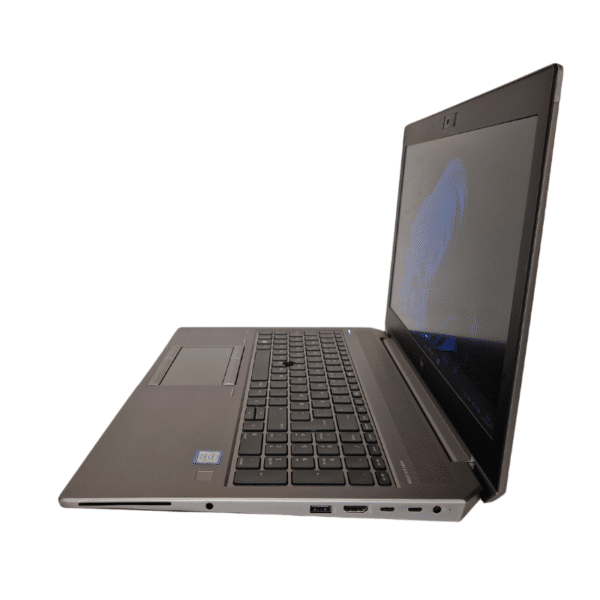 HP ZBook 15 G6 | 15,6″ FHD | I7 | 16GB | 256GB SSD | Grade A - vist fra højre side