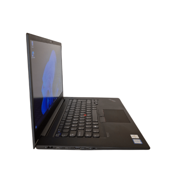 Lenovo ThinkPad X1 Extreme 2nd | 15,6″ FHD | i7 | 32GB | 1TB | Grade A - vist fra venstre side