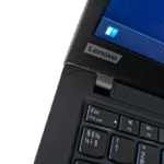 Lenovo ThinkPad T14 Gen 1 | 14,1″ FHD | I7 | 16GB | 1TB SSD | Brugt C - revne på venstre hjørne