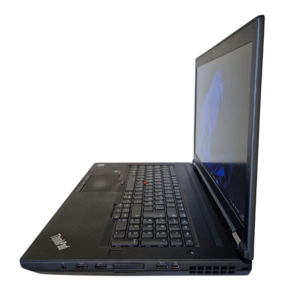 Lenovo Thinkpad P71 | 17,3″ 4K | I7 | 32GB | 512GB SSD | Grade A - vist fra højre side