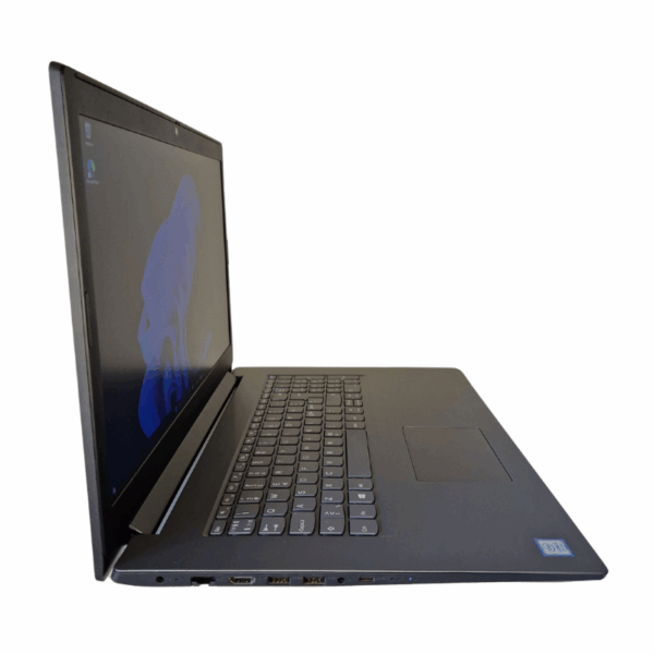 Lenovo V340-17IWL | 17″| I3 | 8GB | 256GB SSD | Grade A - vist fra venstre side