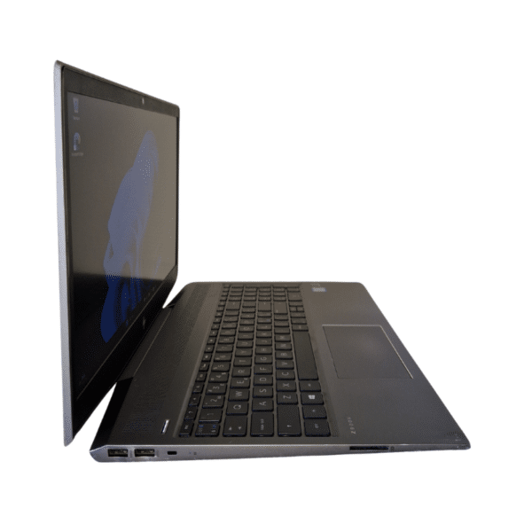 HP ZBook 15v G5 | 15,6″ FHD | I7 | 16GB | 256GB SSD | Grade C - vist fra venstre side