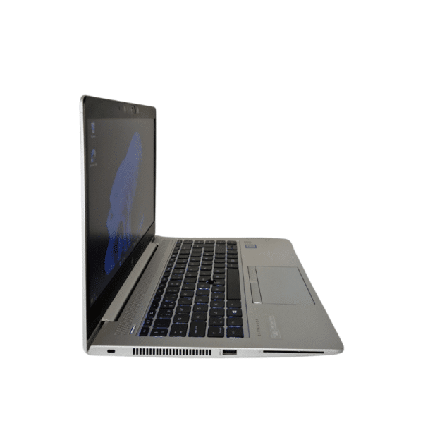 HP EliteBook 840 G5 | 14,1″ | i7 | 8GB | 256GB SSD | Brugt B - vist fra venstre side