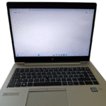 HP EliteBook 840 G5 | 14,1″ | i7 | 8GB | 256GB SSD | Brugt B - vist med pletter på hvid skærm