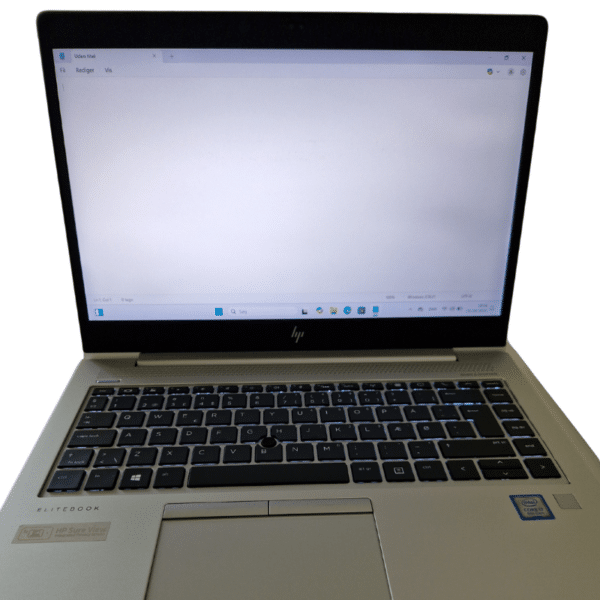 HP EliteBook 840 G5 | 14,1″ | i7 | 8GB | 256GB SSD | Brugt B - vist med pletter på hvid skærm